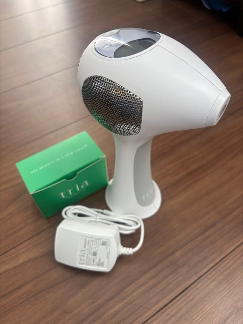 Tria Hair Removal Laser 4X グレー 本体と説明書付き
