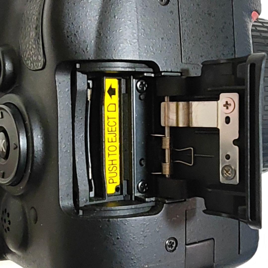 【値下げ】Nikon D5000 デジタル一眼 18-55mm VR Kit♪