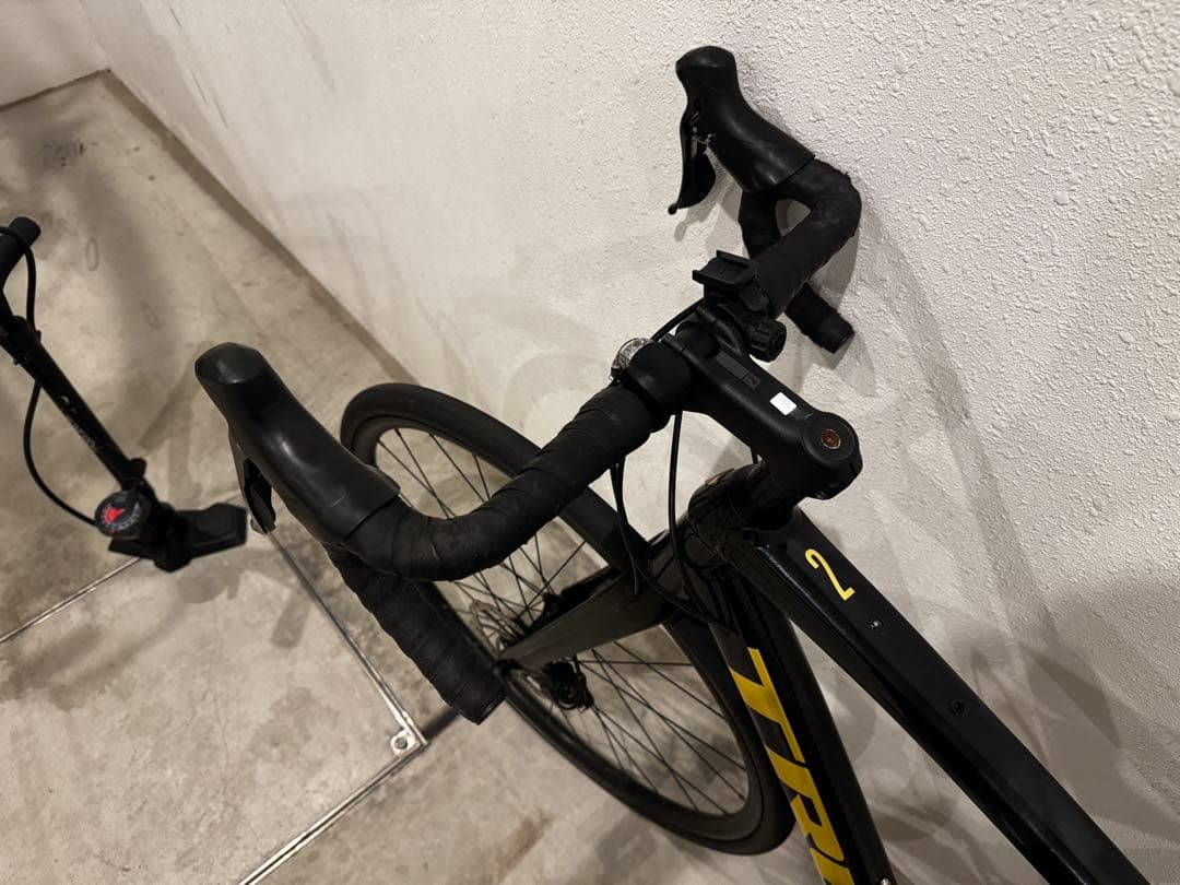 TREK Domane AL2 DISC ロードバイク 52サイズ