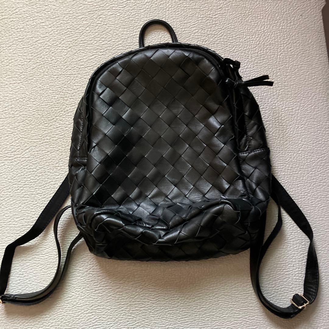 本革メッシュリュック　ブラック　ハルメク