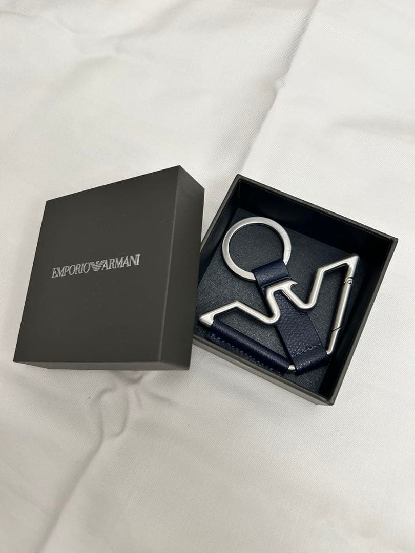 エンポリオ　アルマーニ　キーリング　キーチェーン　ネイビー