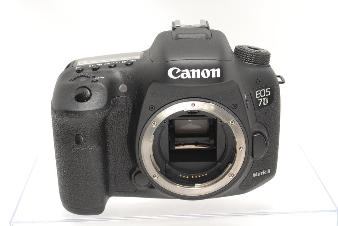☘️動作確認✨極美品☘️元箱付き Canon EOS 7D MarkⅡ ダブル