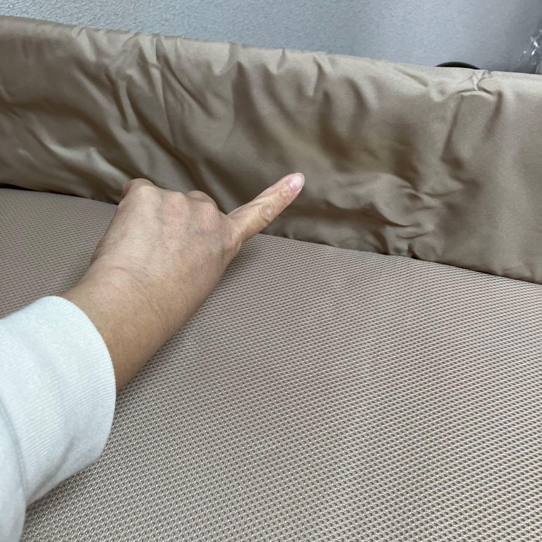 アップリカ　ココネルエアー折りたたみ式ベビーベッド ココアブラウン色