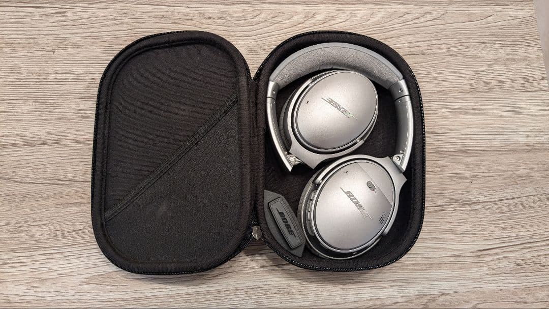 ヘッドホン BOSE QuietComfort35 wireless headphones