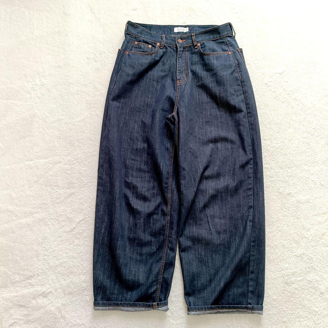 MARJOUR TUCK DENIM タックデニム　ワイドシルエット　バックル