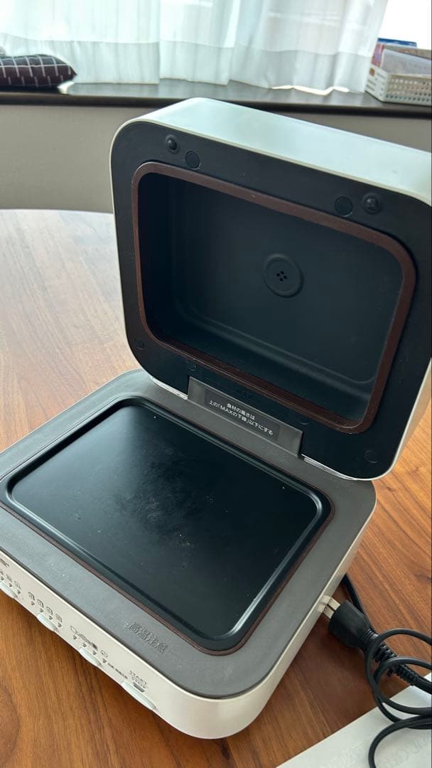 た*ん様 【美品】三菱ブレッドオーブン　ホワイト　22年製