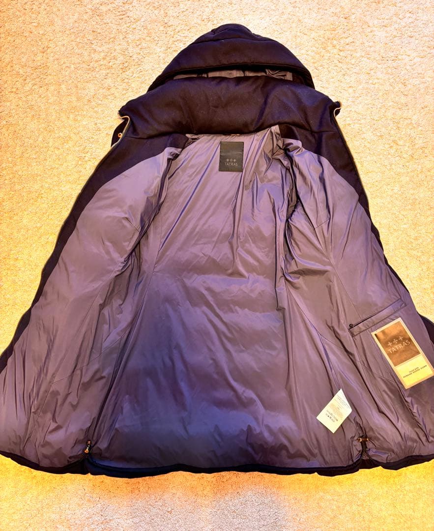 極美品　タトラス ダウンコート ポリテアマ トゥモローランド別注 紺 M