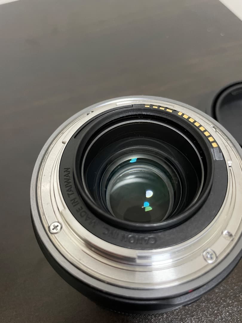 Canon RF35mm F1.8 MACRO IS STM レンズ