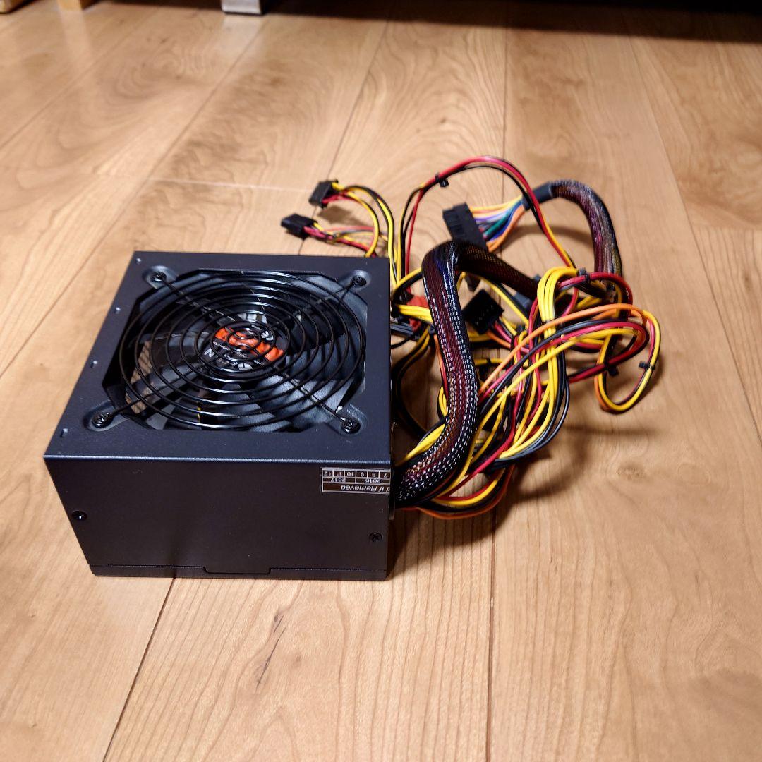 CPU 11700f h570 phantom gaming 4 kt-f600-12a