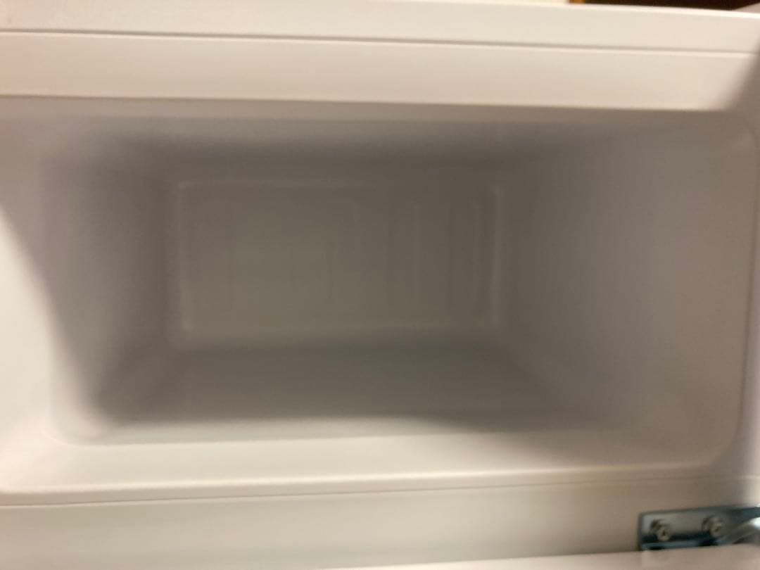 何*ら様 【美品】MAXZEN 冷蔵庫 85L JR085HM01WH 2024