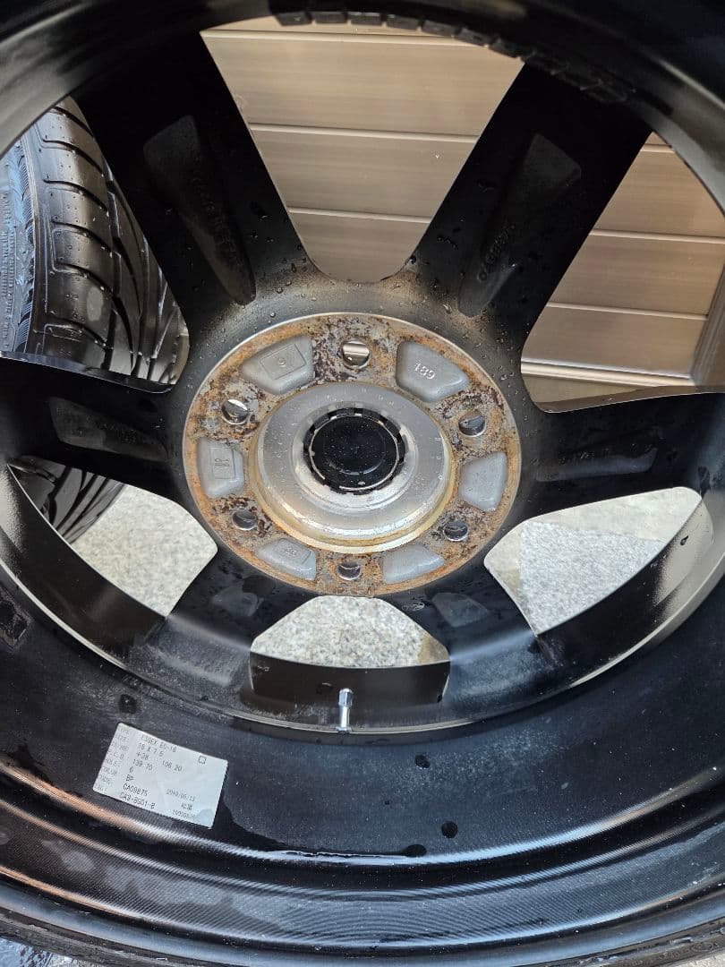 ハイエース　CRS ESSEX EC-18 ホイールタイヤセット