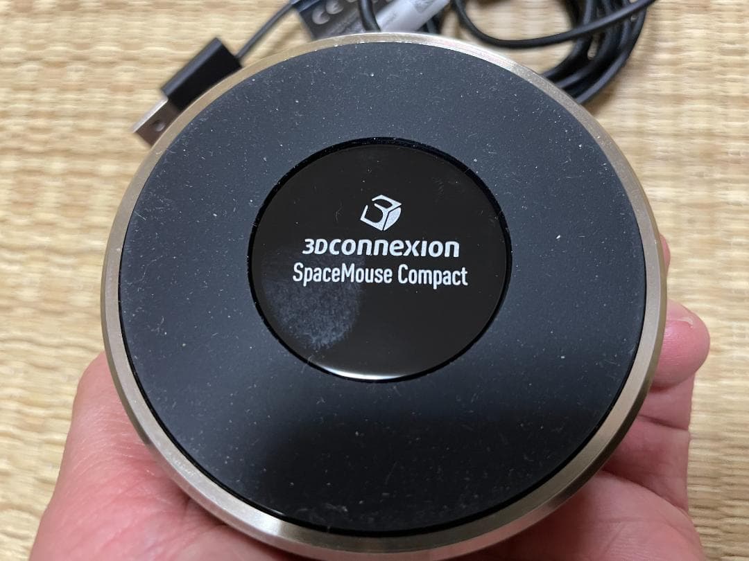 3Dconnexion SpaceMouse Compact 本体
