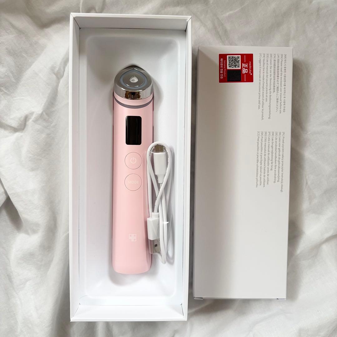 medicube BOOSTER PRO AGE-R ピンク