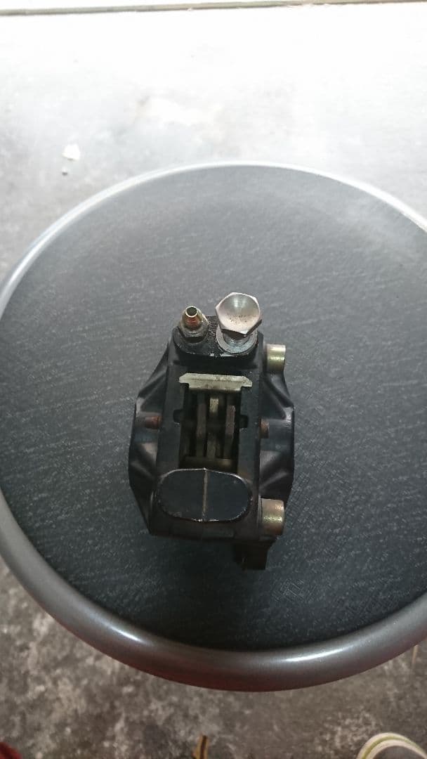 ブレンボ カニキャリパー ブラック