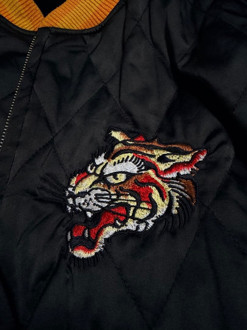 ２面用 Ed Hardy XLARGE 別珍 日本限定 スカジャン unisex