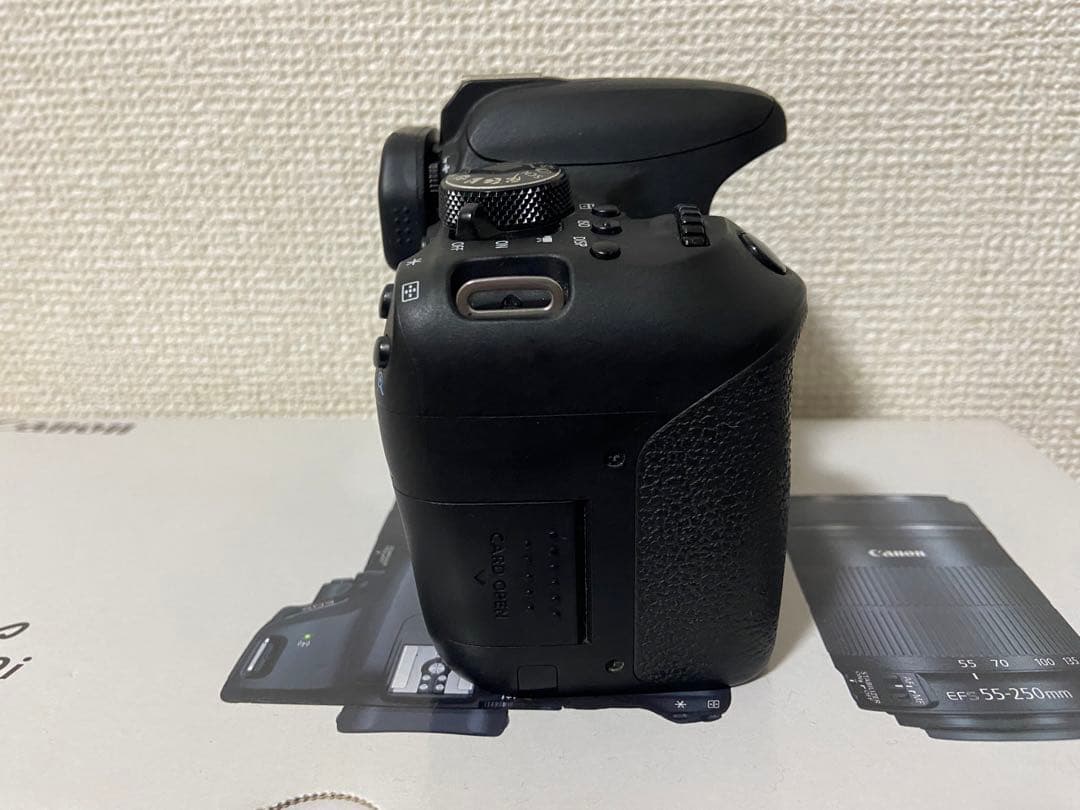 Canon EOS Kiss x9i ダブルズームキット レンズ付き