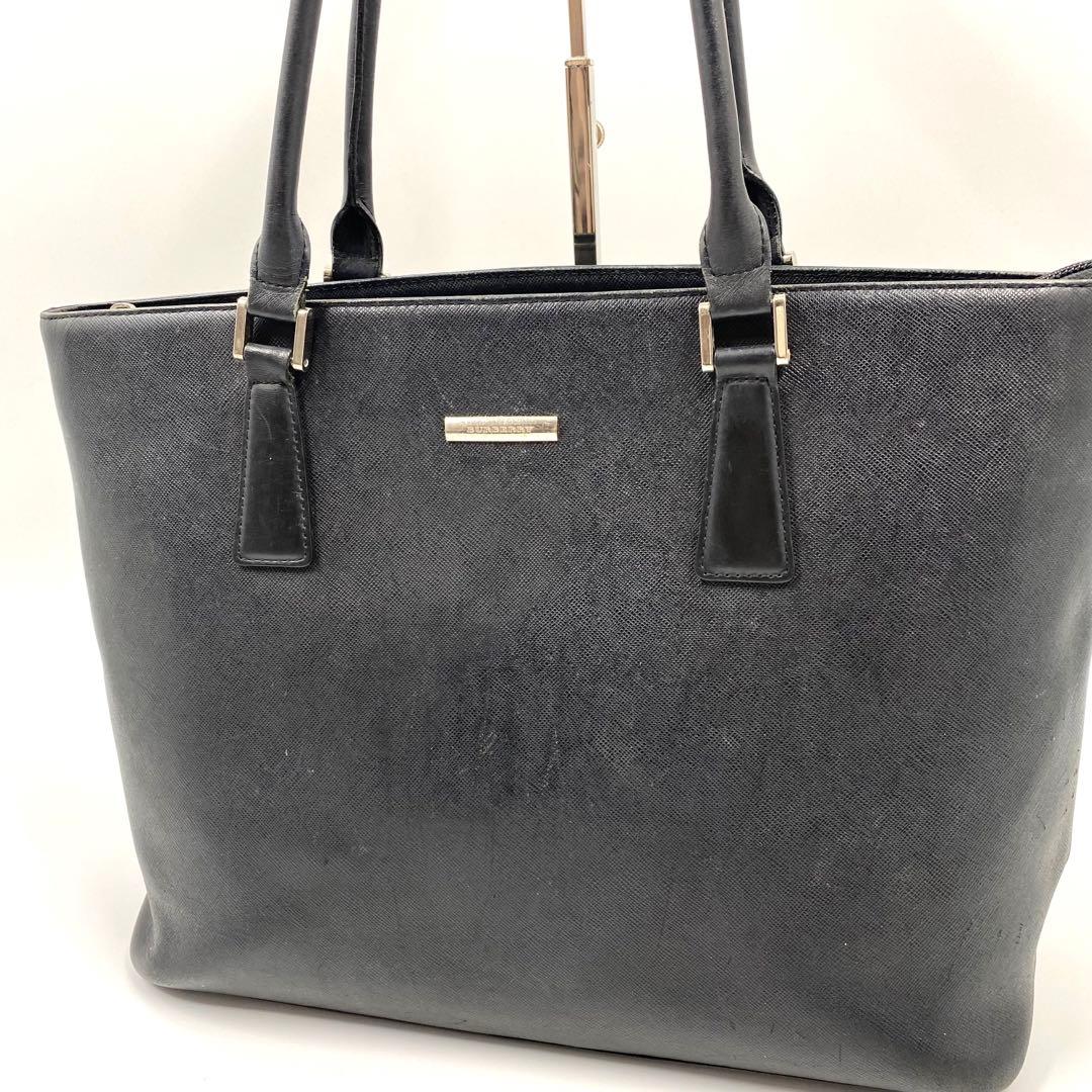 バーバリー　ビジネスバッグ　ブリーフケース　黒　サフィアーノレザー　ロゴプレート