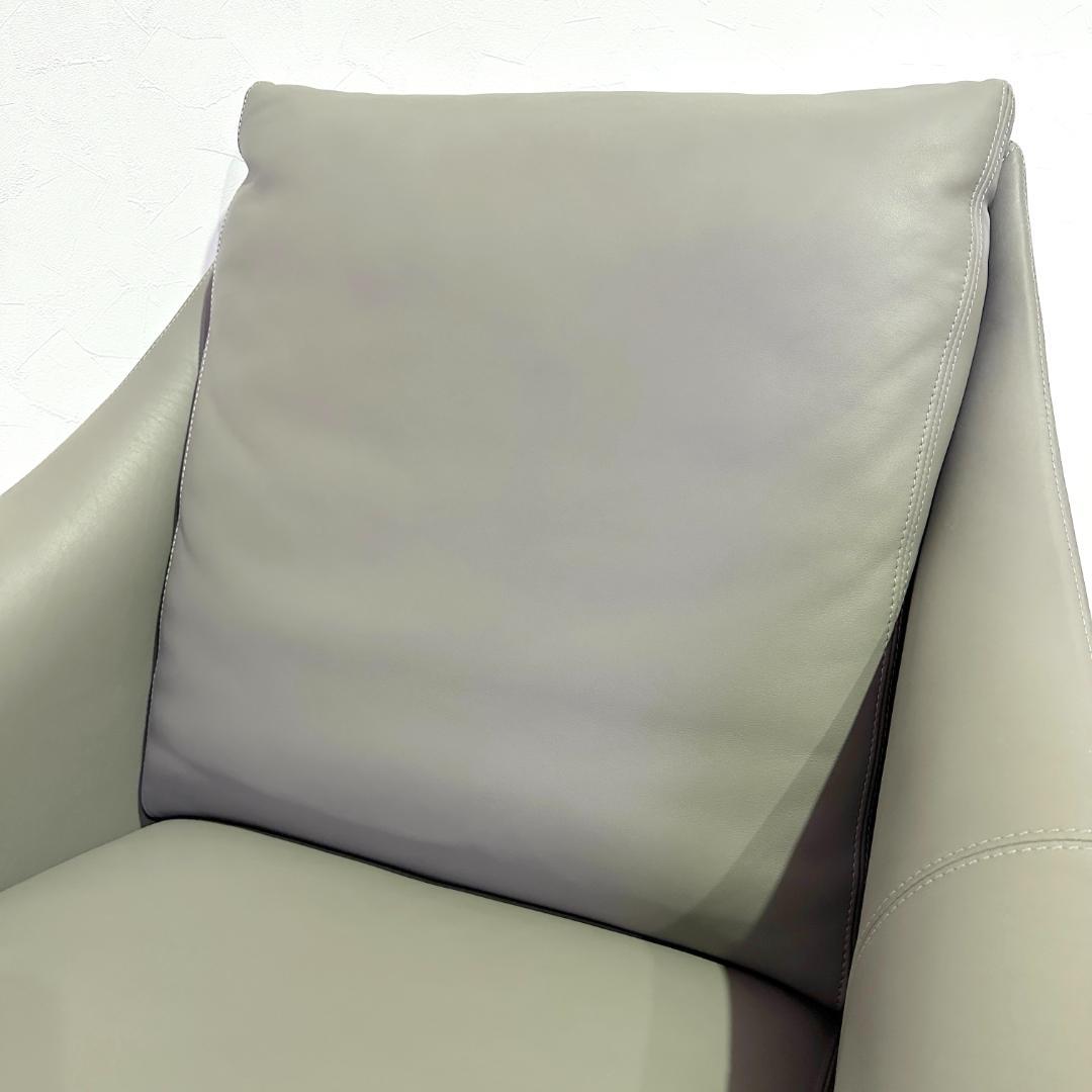 DUVIVIER　デュヴィヴィエ　MERCHIOR　1人掛ソファ　本革　120万