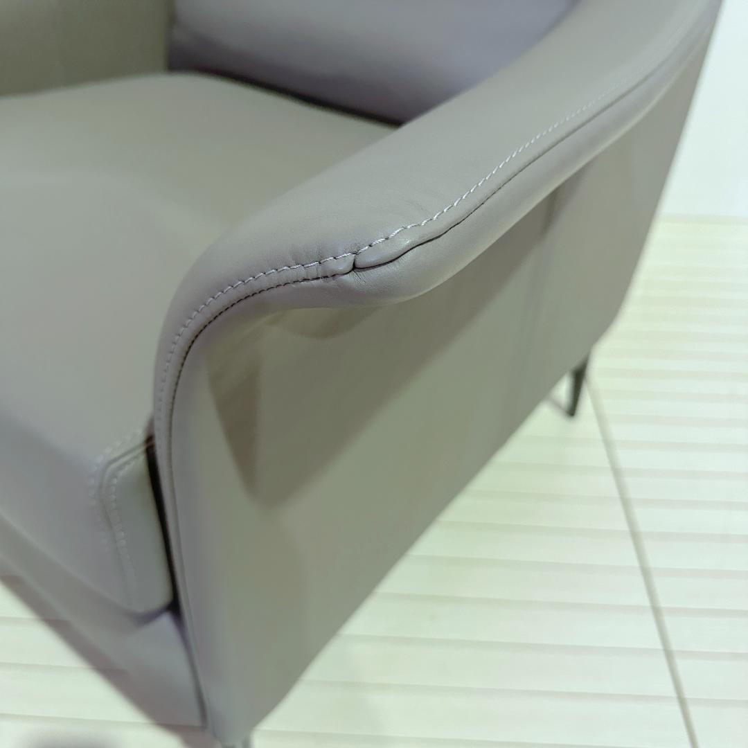 DUVIVIER　デュヴィヴィエ　MERCHIOR　1人掛ソファ　本革　120万