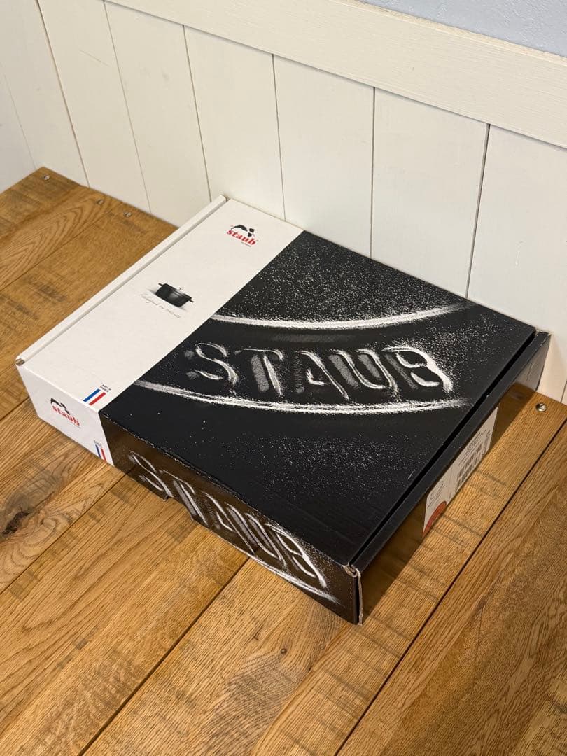 新品 ストウブ 両手フライパン 26cm チェリー 40511-727