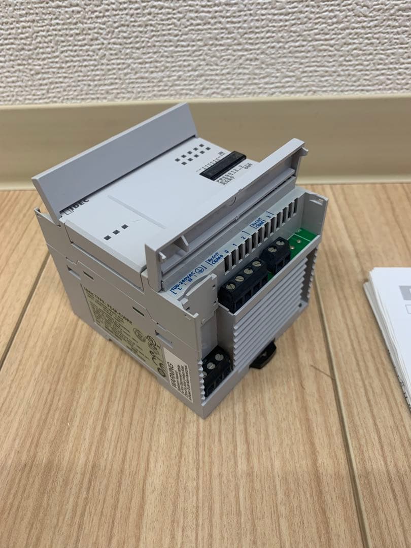 IDEC　プログラマブルコントローラ CPUモジュール　FC4A-C10R2