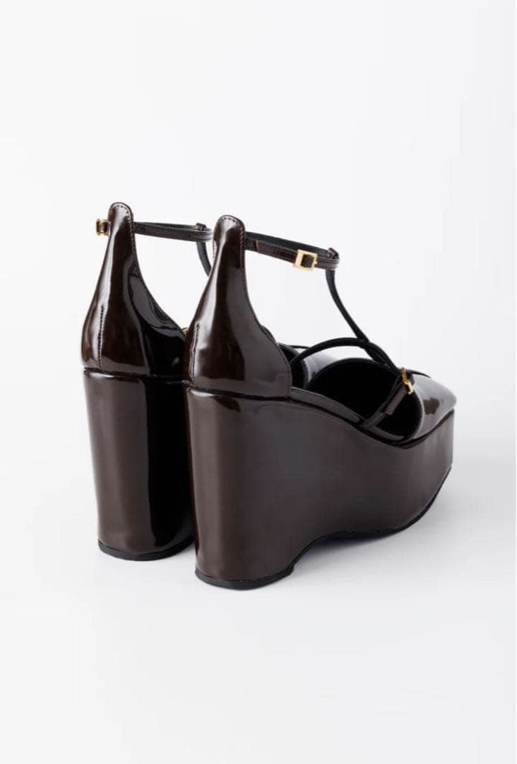靴 FETICO DOUBLESTRAP SQUARE PLATFORM PUMPS