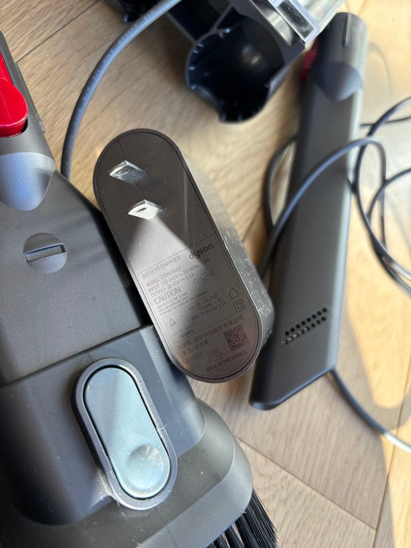 ダイソン Dyson V10 Fluffy SV12 FF