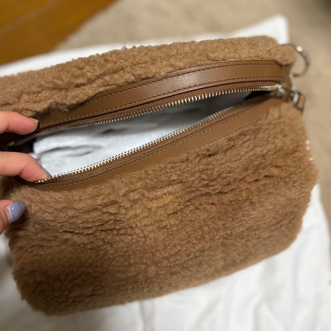 MaxMara マックスマーラ　ベージュ　テディベア　ショルダーバッグ