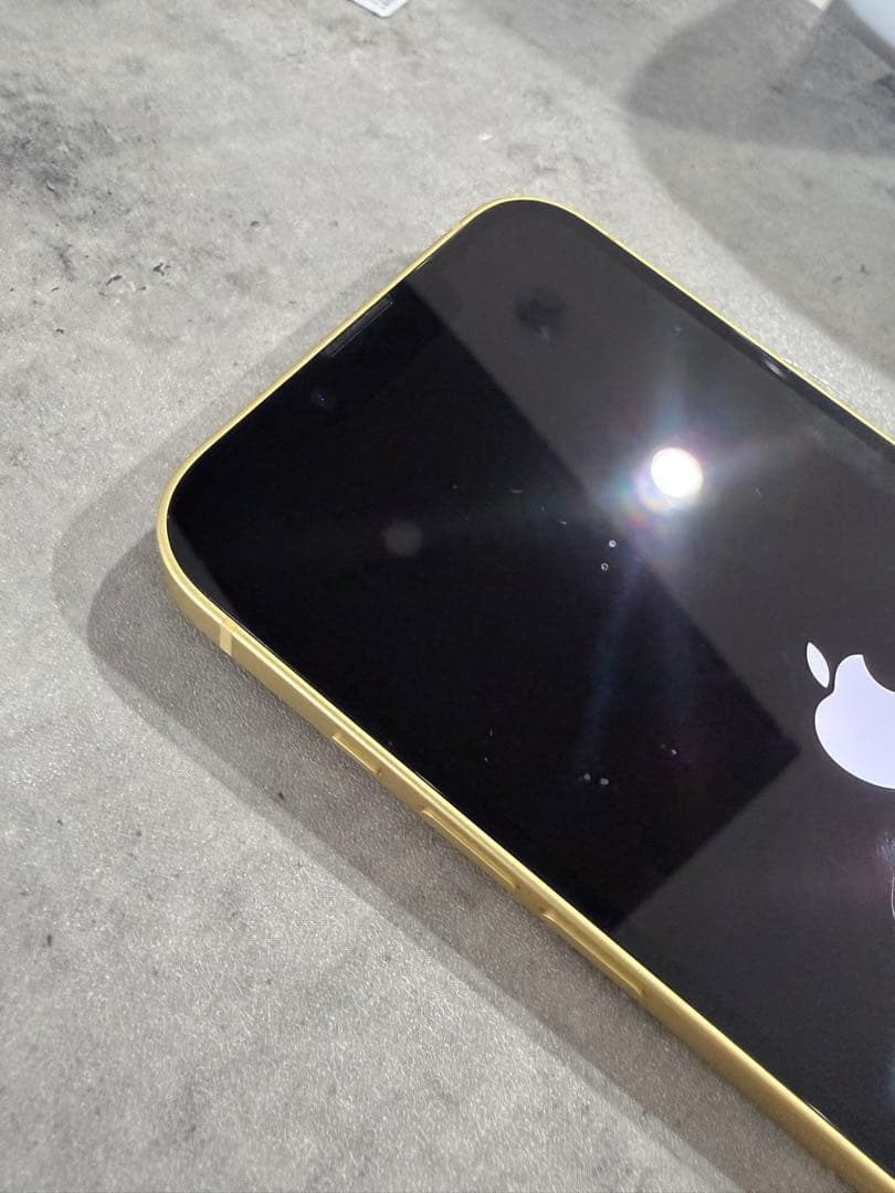 Apple iPhone 14 本体イエロー 128GB SIMフリーモデル