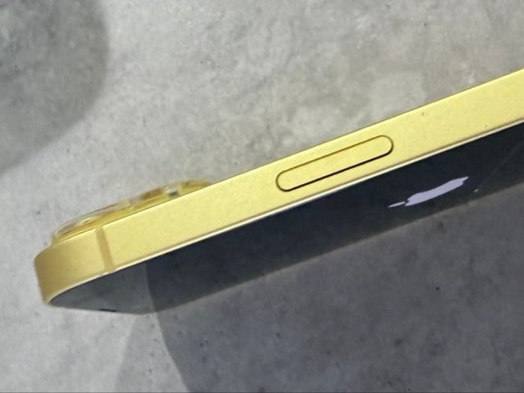 Apple iPhone 14 本体イエロー 128GB SIMフリーモデル