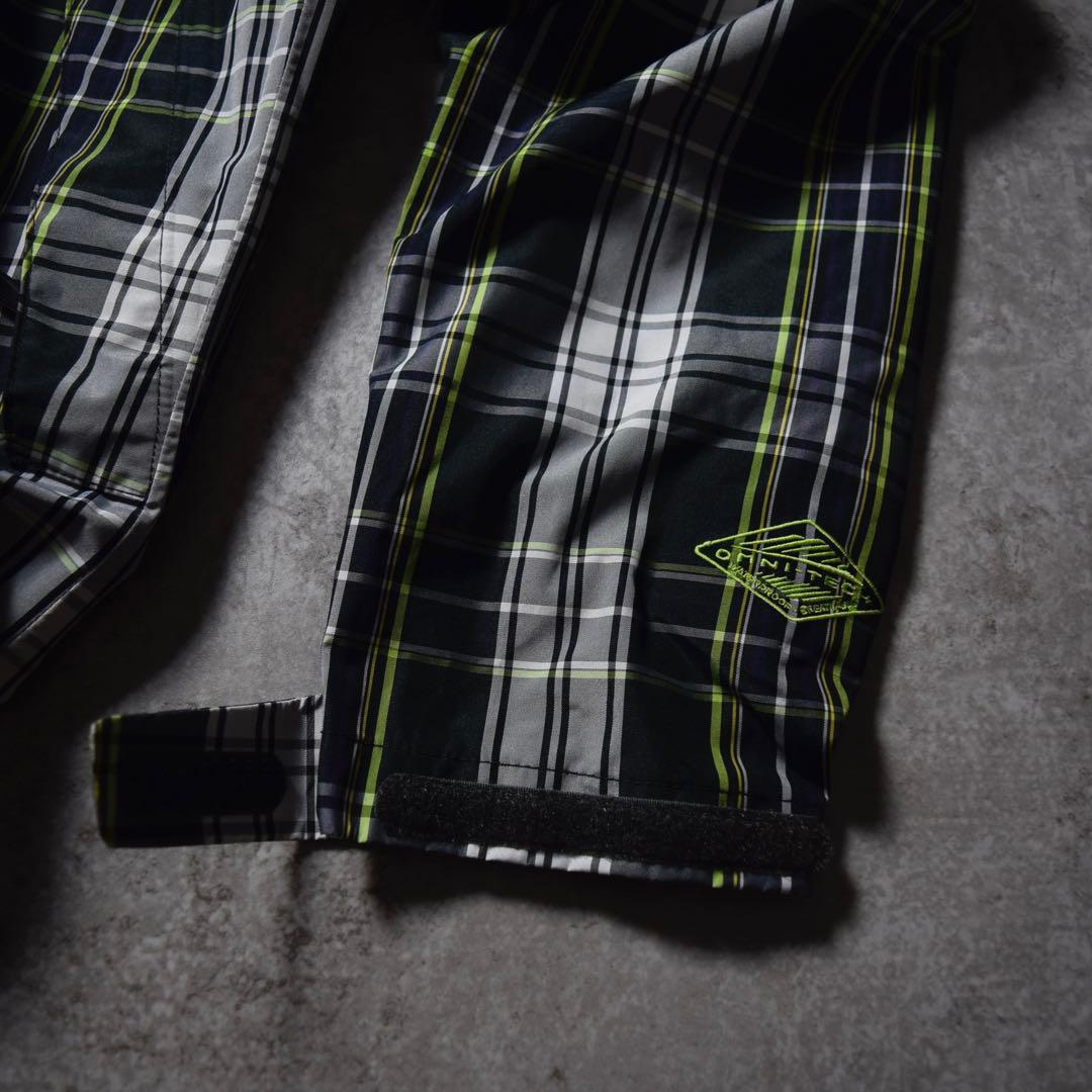 00s Columbia ナイロンシェルジャケット チェック柄 テック系 y2k