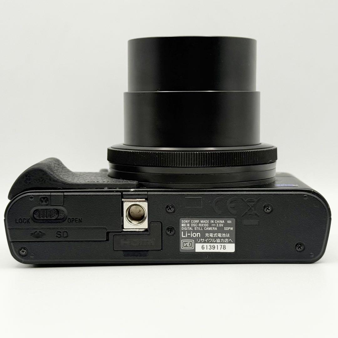 【箱付き・美品】SONY DSC-RX100 初代 高級コンデジ デジタルカメラ