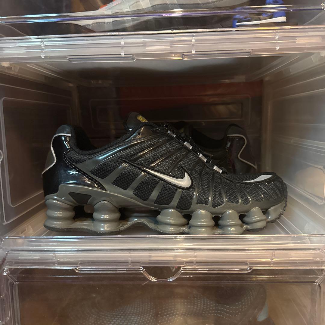 靴 Nike Shox TL \"Black and llic Silver