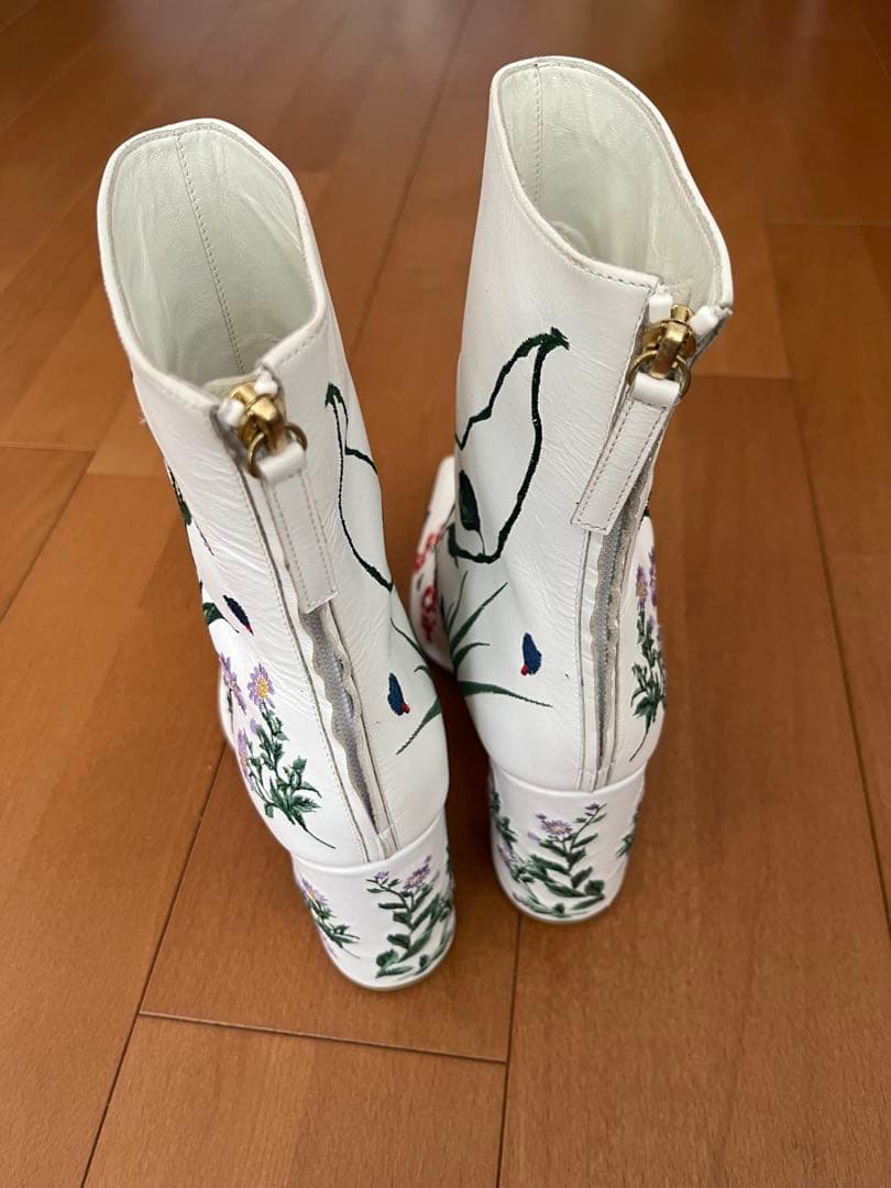 mamekurogouchi /2018-2019AW/ 刺繍レザーブーツ