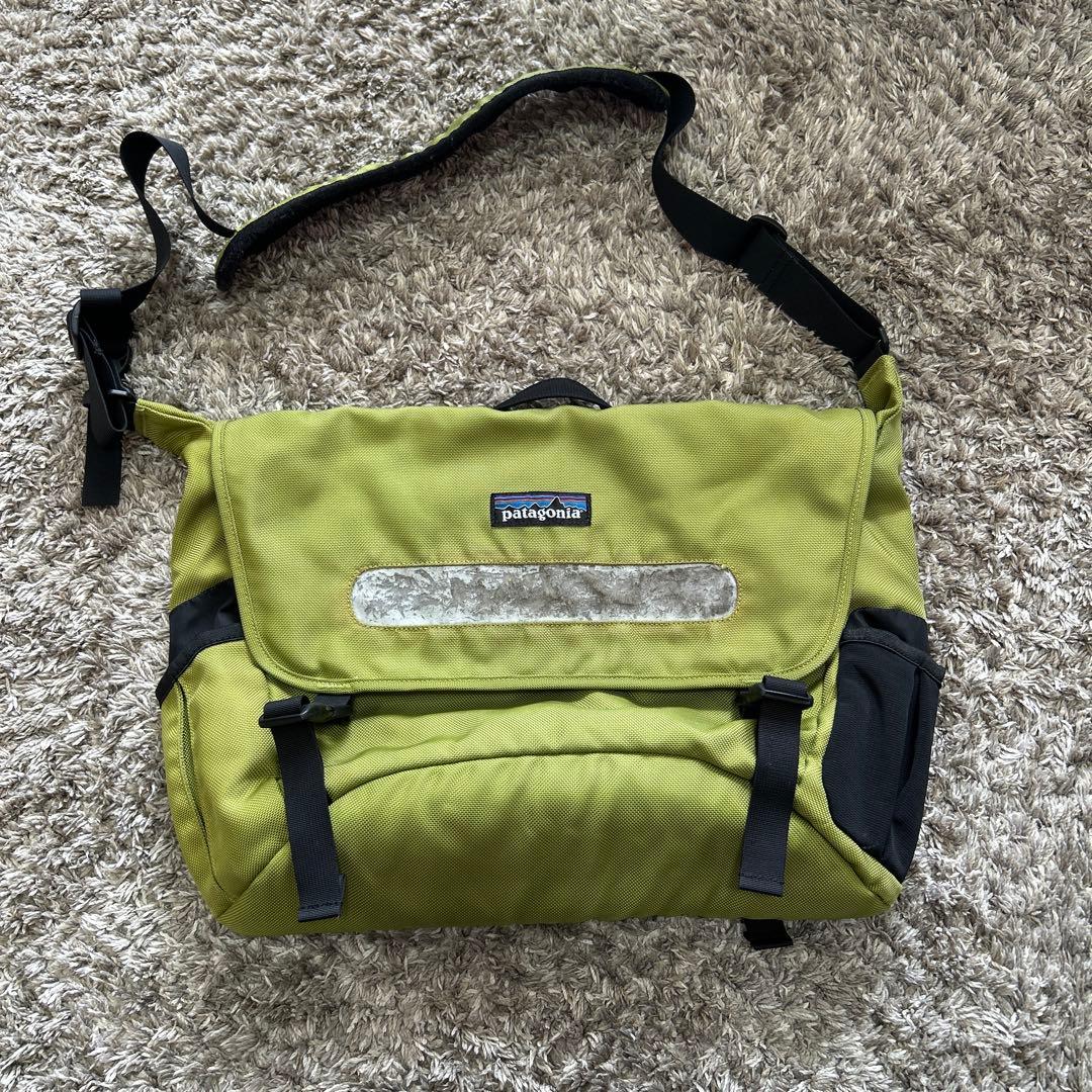 Patagonia Critical Mass Black メッセンジャーバッグ