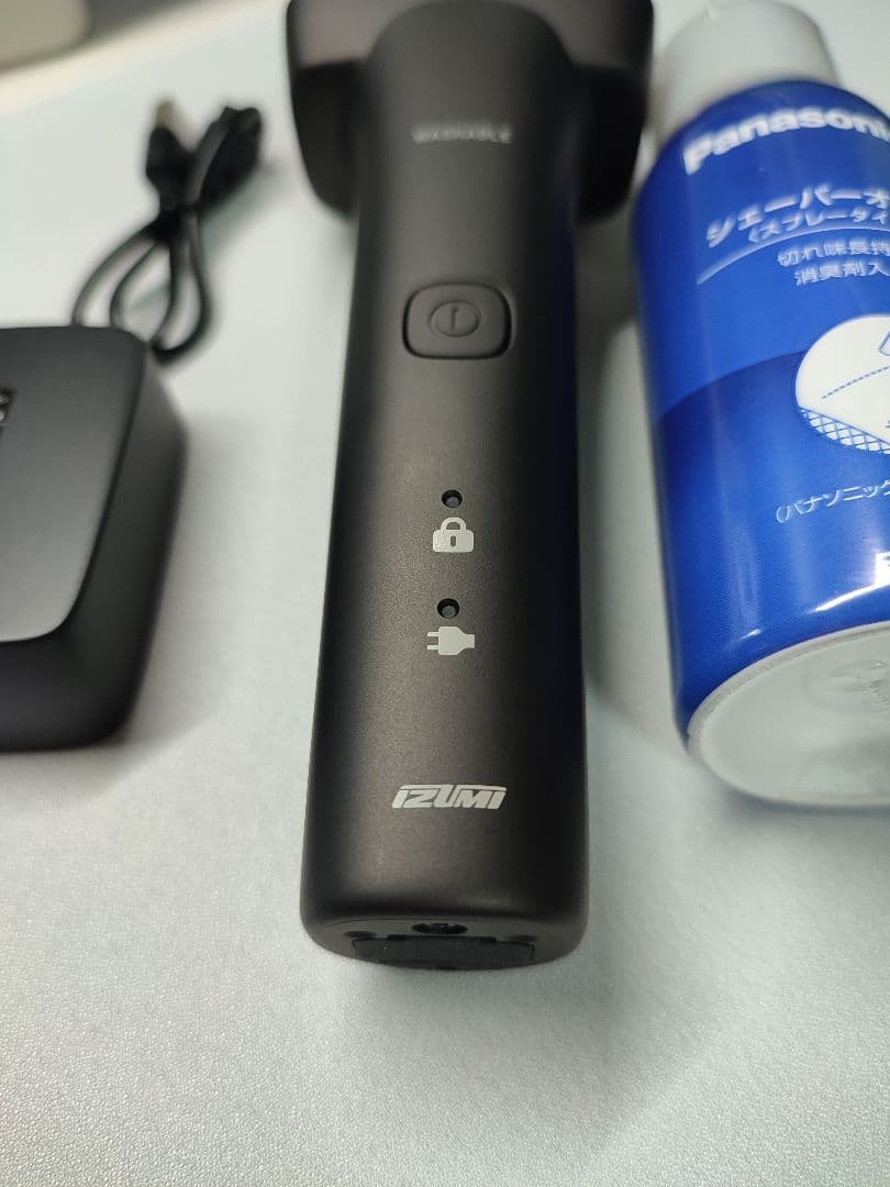 イズミ IZUMI IZF-V855W メンズ電気シェーバー セット