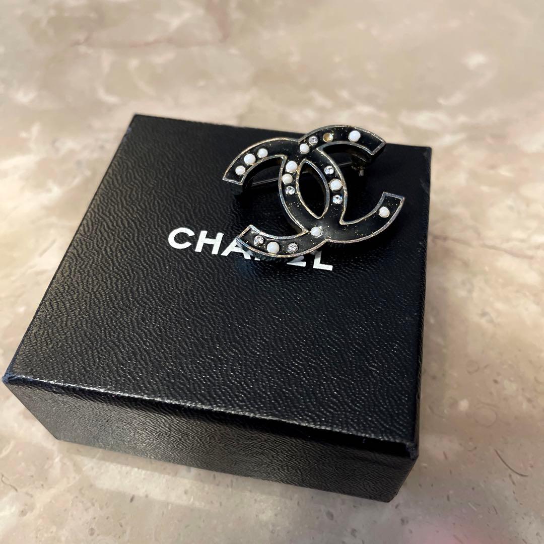 CHANEL 正規品　ブローチ