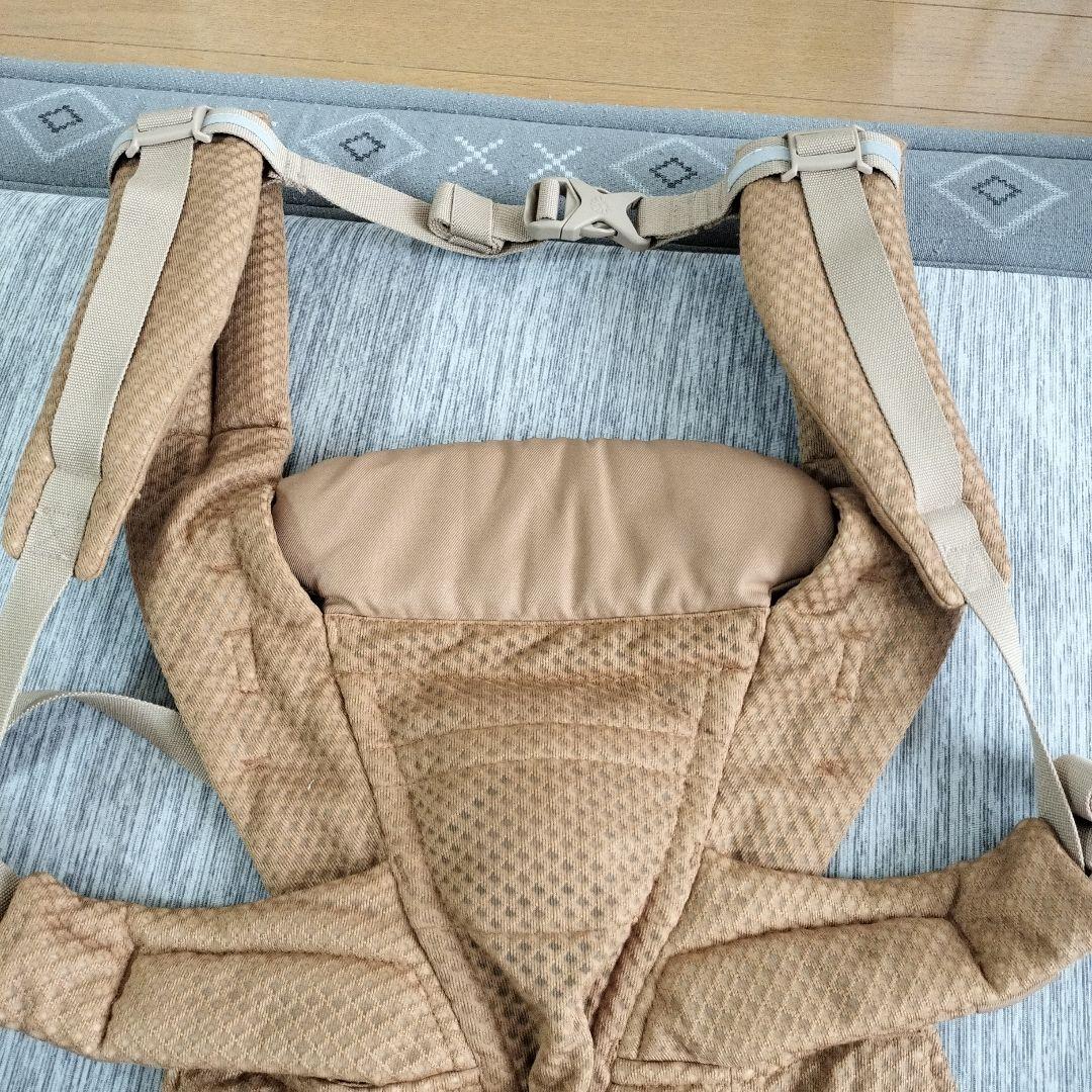 エルゴベビー　オムニブリーズ 抱っこ紐　キャメルブラウン　よだれカバーおまけ付き