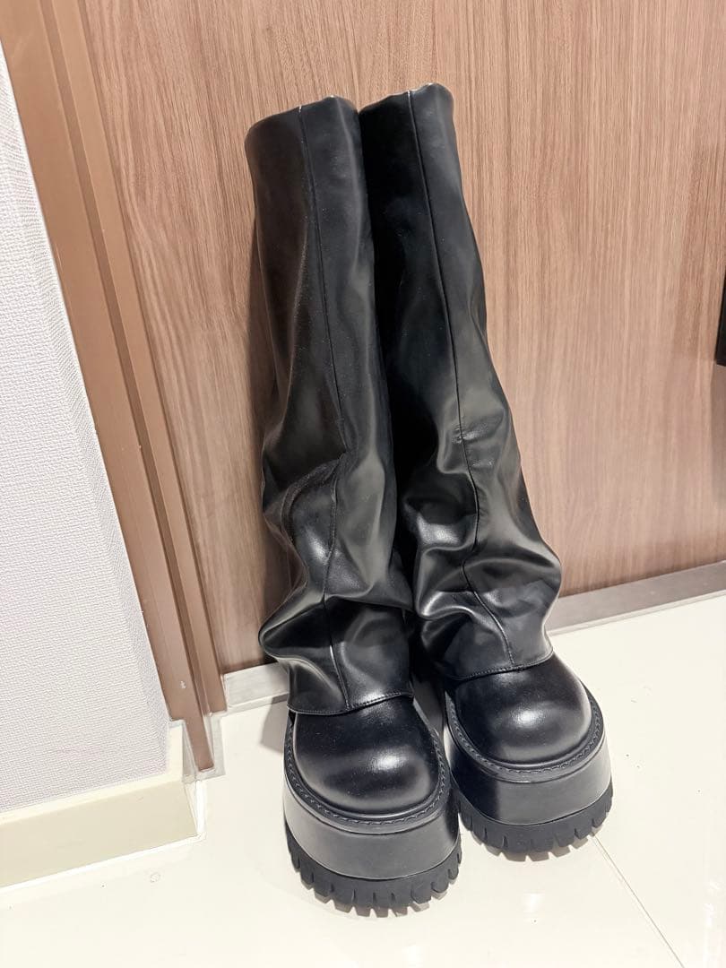 GYDAカバールーズシルエットブーツ