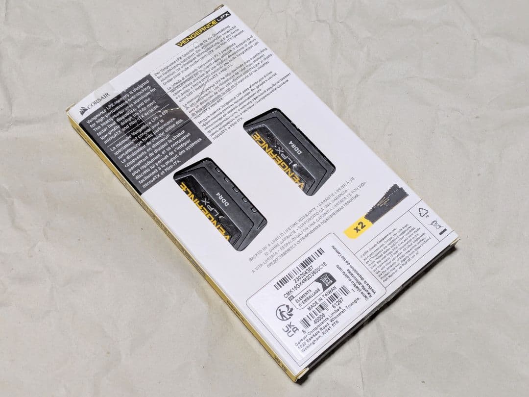 DDR4-3600MHz デスクトップPC用 メモリ 16GB [8GB×2枚]