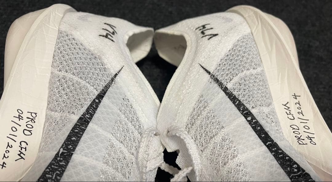 あ*お様 Nike エアズーム ビクトリー2 プロトタイプ 極美品【26.5cm