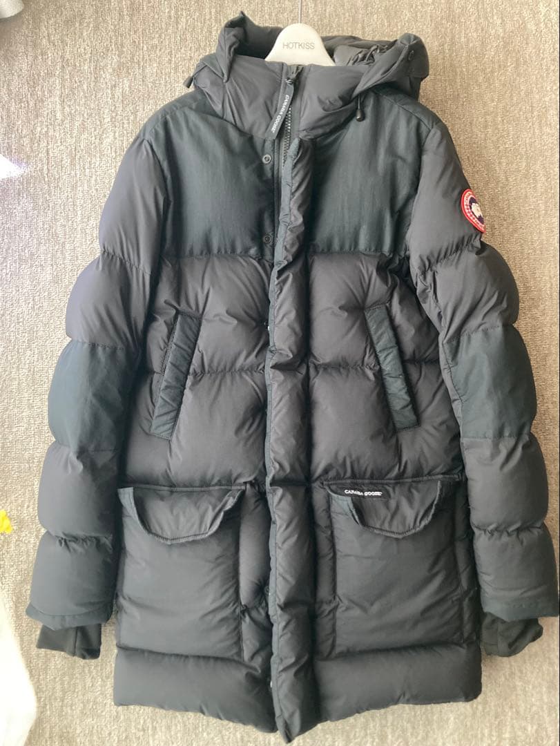 カナダグース　ダウンジャケット　色BLACK 表示サイズSP180/92Y