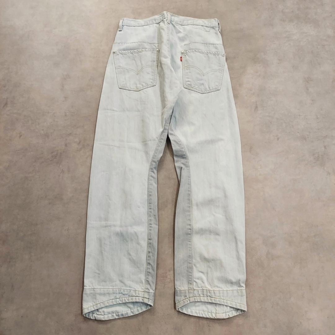 リーバイス エンジニアード ジーンズ W32 00s 青 古着 立体 18595
