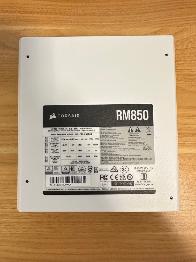 Corsair RM850 フルモジュラー電源