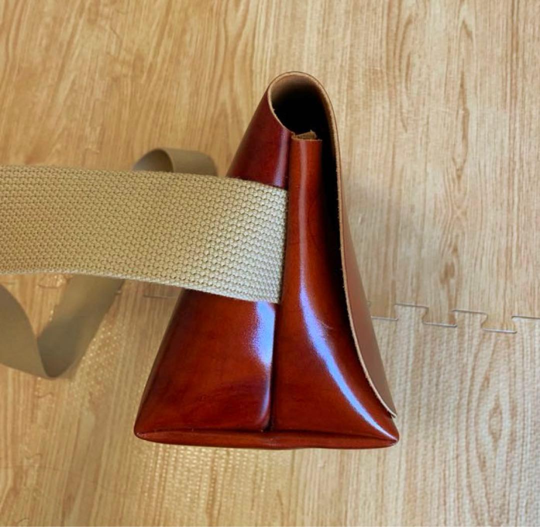 ほぼ未使用// Uni&Co. 牛革メッセンジャーバッグ/Camel/サイズS