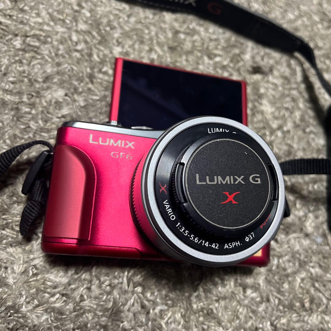 LUMIX Gシリーズ ミラーレスカメラ レッド　一眼カメラ