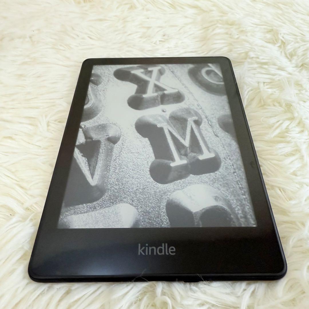 ②Kindle 第11世代ブラック カバー付き　32GB 広告なし　wifi