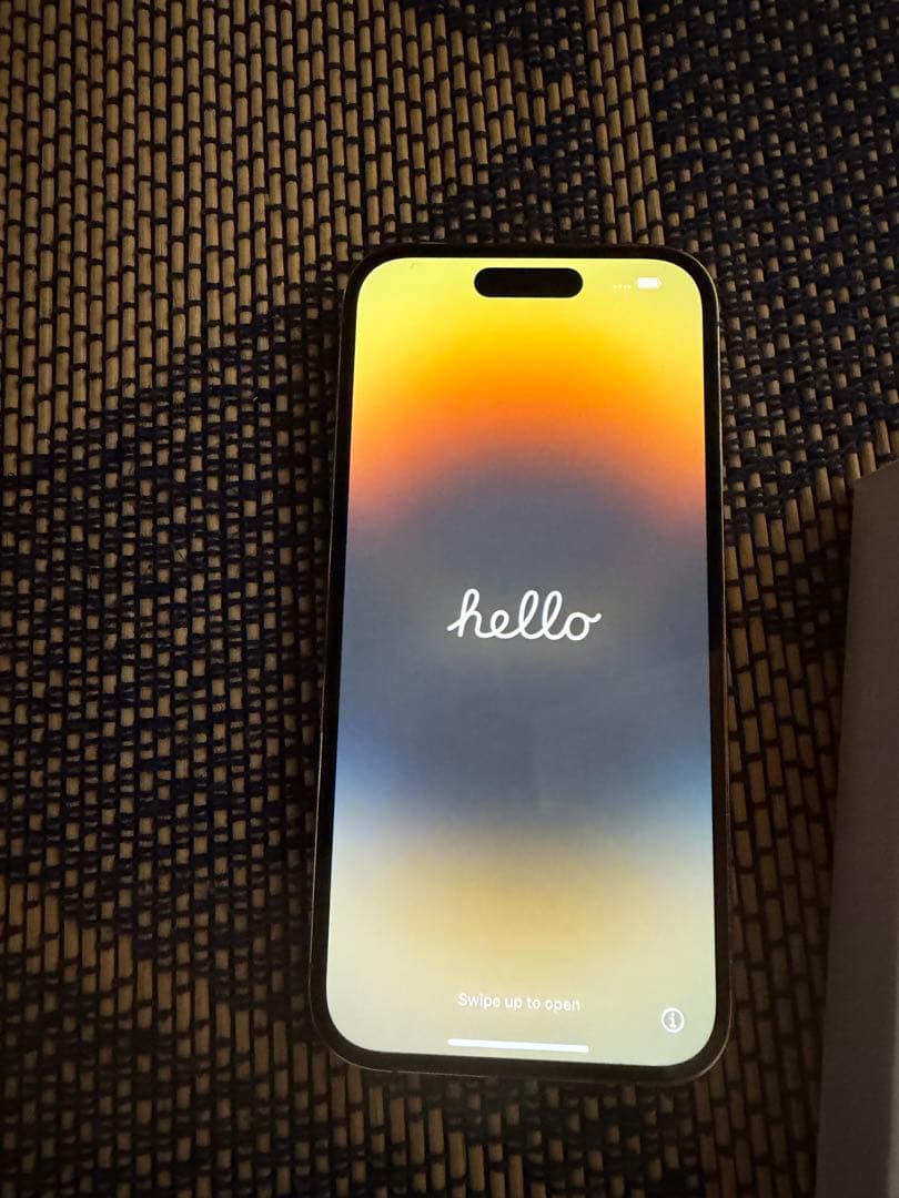 Apple iPhone 14 Pro ゴールド