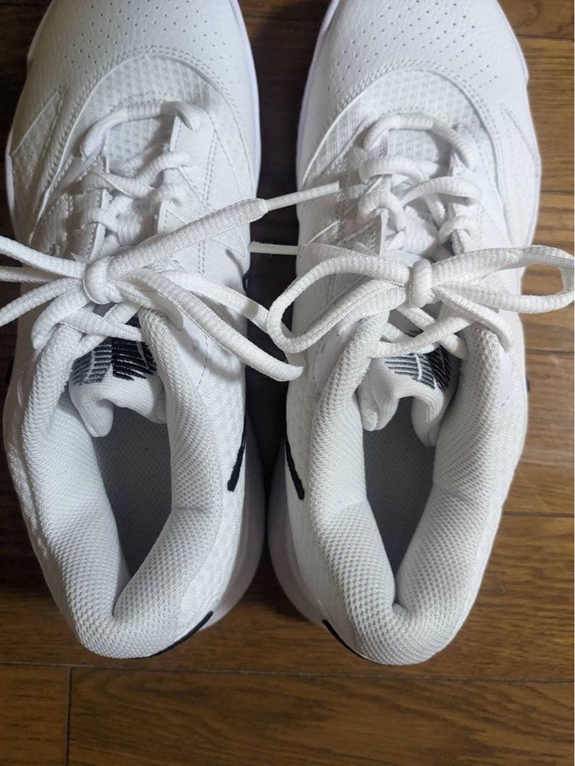 NIKEテニスシューズ