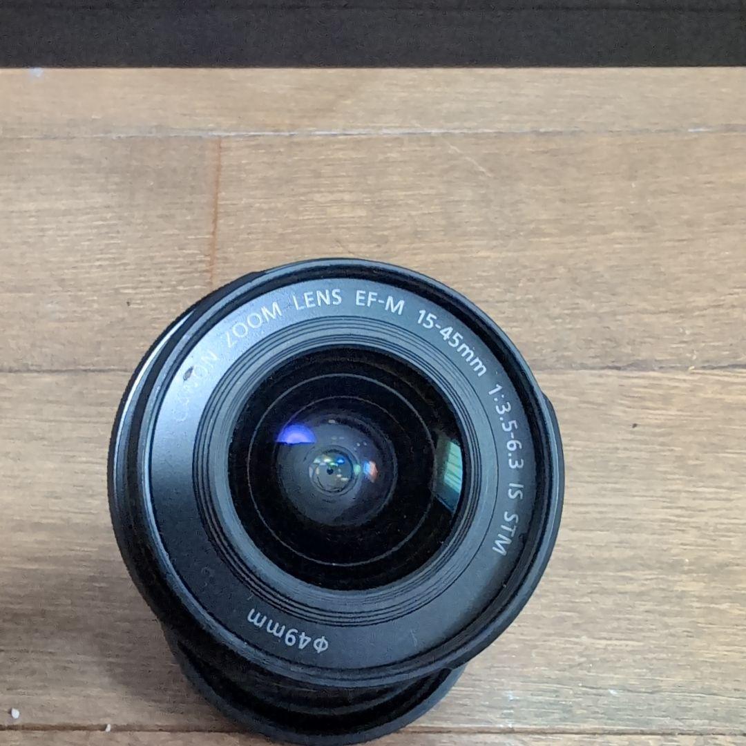 レンズ無し値引きします。キャノン　KISS　M２　ホワイト